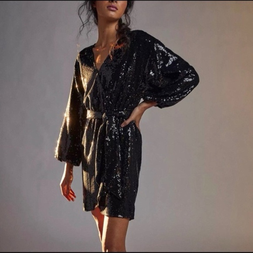 Anthropologie Lisabette sequined puff sleeve mini‎ dress